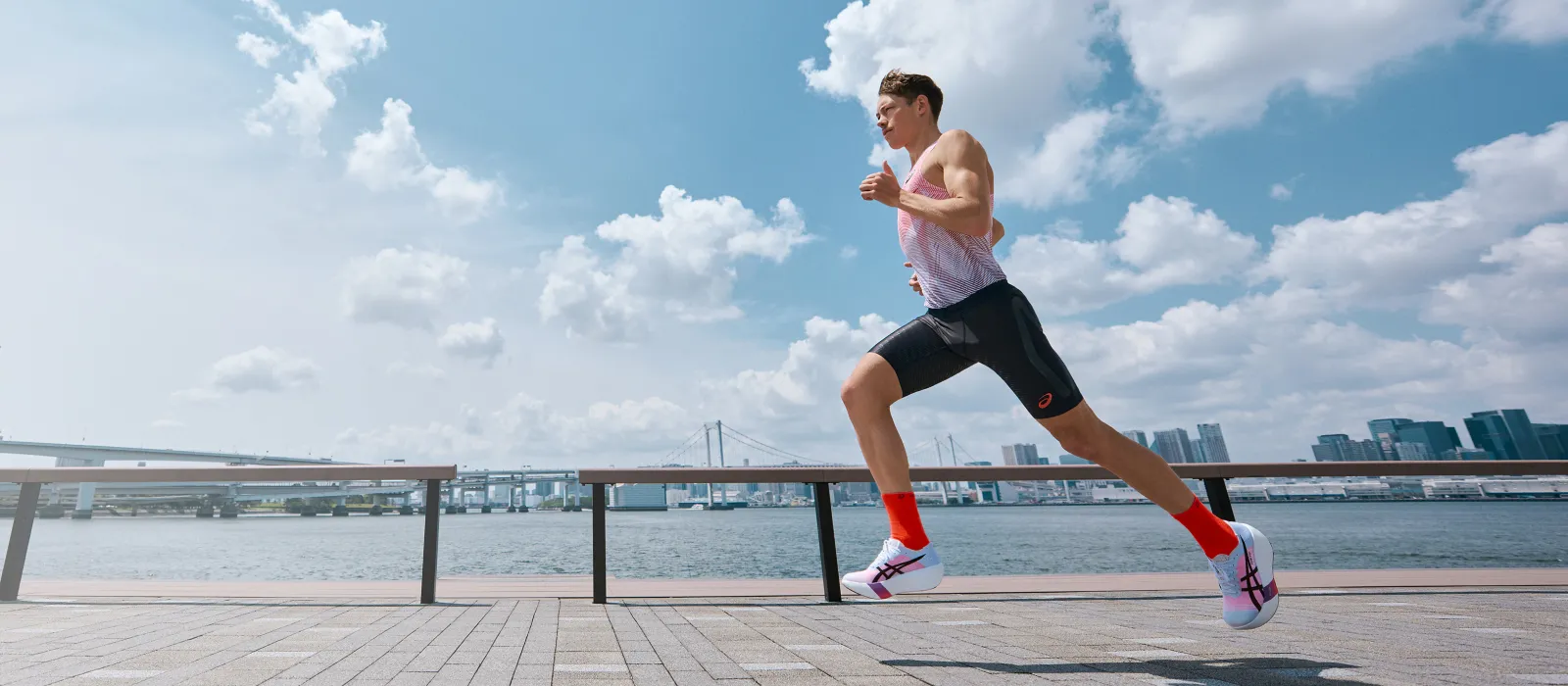 Experience record-breaking speeds with the new METASPEED™ RAY